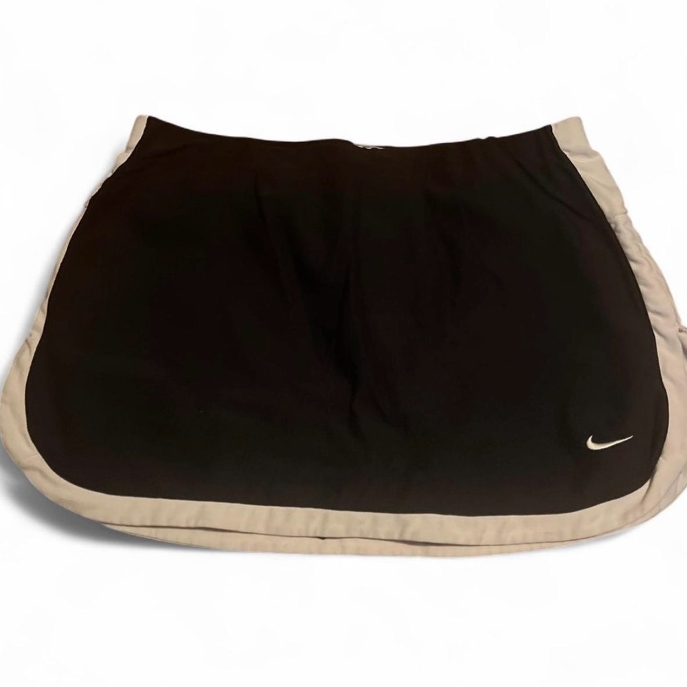 Nike Black skort, size small